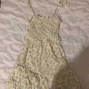 Forever 21 sundress white tie shoulder